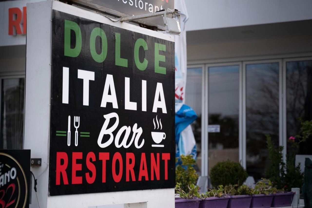 Dolce Italia Residence Radhimë Exterior foto